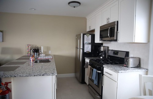 North Wildwood Condo | Spectacular Beachfront 2 Story, 3 Br North Wildwood Condo