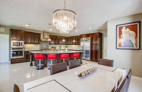Spring Valley House | Spectacular Unobstructed Mountain View State surrounded by an Ecological Reserve