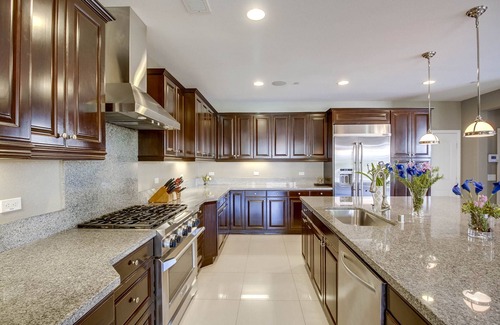 Spring Valley House | Spectacular Unobstructed Mountain View State surrounded by an Ecological Reserve