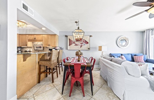 Ono Island House | SPECTACULAR VIEWS!-Luxury Beachfront Townhome with DIRECT Ocean Views!