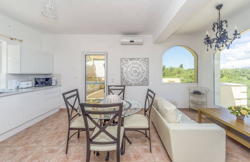 Notos Apartment | Spileo House Boutique Apartments - Adults Only