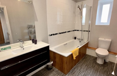 Carmarthen Hotel | Spilman Hotel