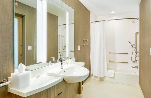 Topeka Hotel | SpringHill Suites by Marriott Topeka Southwest