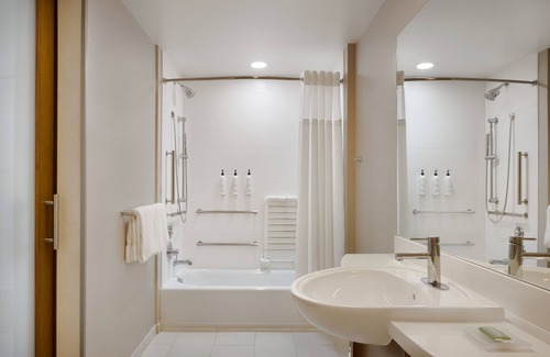 Orange Beach Hotel | SpringHill Suites by Marriott Orange Beach