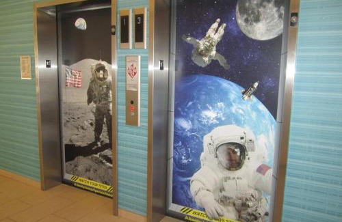 Webster Hotel | SpringHill Suites Houston NASA/Webster