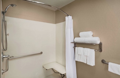 North Mountain Hotel | SpringHill Suites Phoenix North