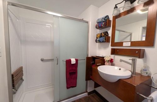 Squaw Valley Hotel | Squaw Valley Motel Room 6