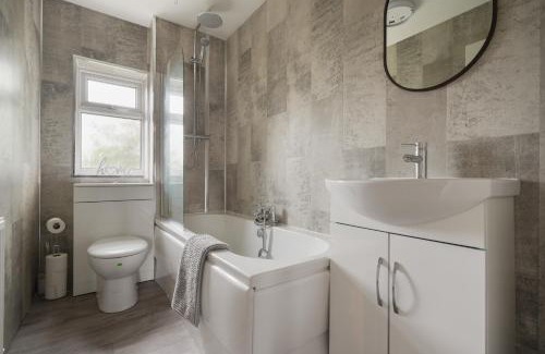 Hull House | St Abbs - Beautiful Home, EV, parking, garden
