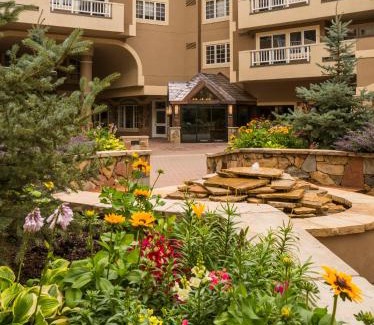 Beaver Creek Cabin | St. James Place