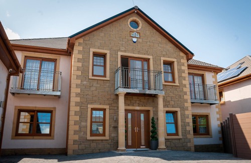 MacMerry Apartment | St Martin's House Apartments