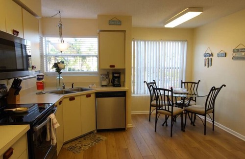 Isla del Sol Condo | St Pete Isla Vista Verde West 3-218