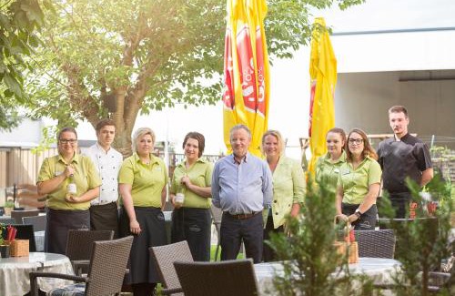 Niederschelden Hotel | Stadt-gut-Hotel Siegboot