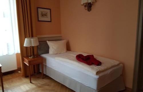Hecklingen Hotel | Stadtschloß Hecklingen