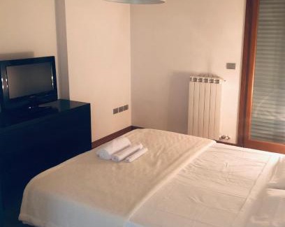 Pagnano House | Stanza privata con bagno su appartamento condiviso