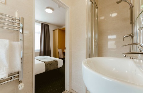 Addison Hotel | Star Hotel
