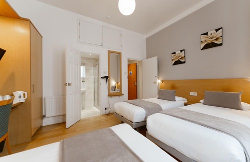 Addison Hotel | Star Hotel