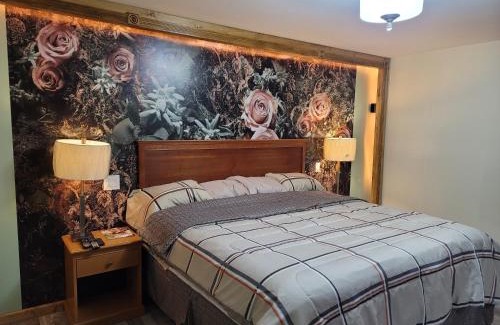 Duncannon Hotel | Stardust Motel