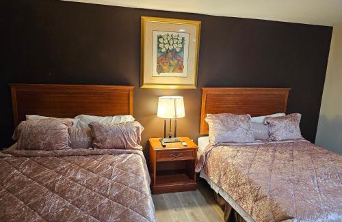 Duncannon Hotel | Stardust Motel