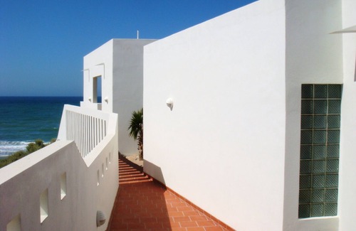 Las Conchas House | Starship Beach House With Panoramic Oceanfront Views On An Endless Beach