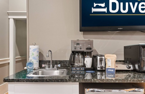 Charleston Historic District Apartment | Stay Above Riviera Theater!: The Marquee - Suite A