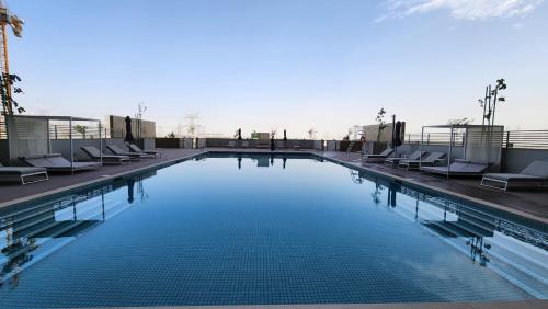 Dubai Apartment | STAY BY LATINEM Luxury 1BR Holiday Home CVR B2810 near Burj Khalifa