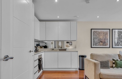 Holborn Apartment | Stay Comfortable in One Bed Apt near Chancery Lane by MySquare