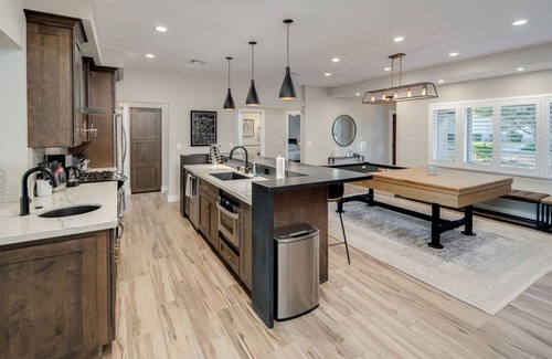 South Scottsdale House | Steps to Old Town* Private Pool/SPA * Infrared Sauna*Golf