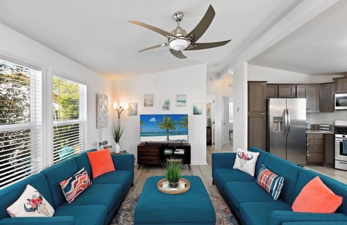 Norwalk House | Steps to Sports Park Firepit A/C