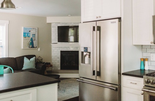 New Buffalo House | Steps to the beach, pool and town! NEW Private hot tub!