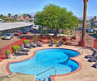 Downtown Las Vegas Hotel | Sterling Gardens