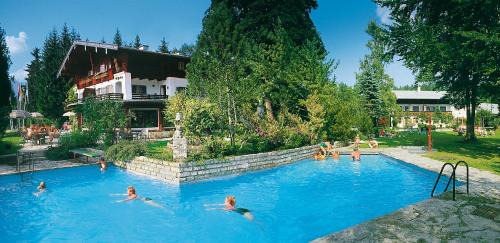 Oberschonau Hotel | Stoll's Hotel Alpina