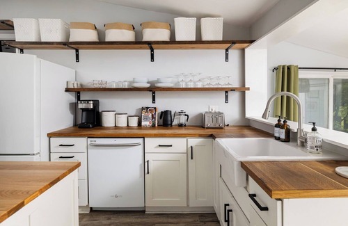 Butchertown House | Story of Butchertown. Cozy, stylish and a great location.