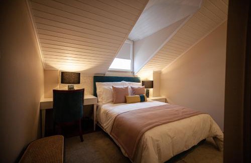Sao Martinho do Porto Hotel | Storytellers Palace