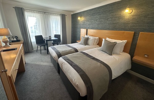 Llanelli Hotel | Stradey Park Hotel