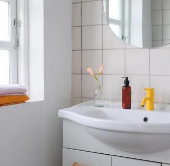 Fjand Badeby House | Strandfogedgården