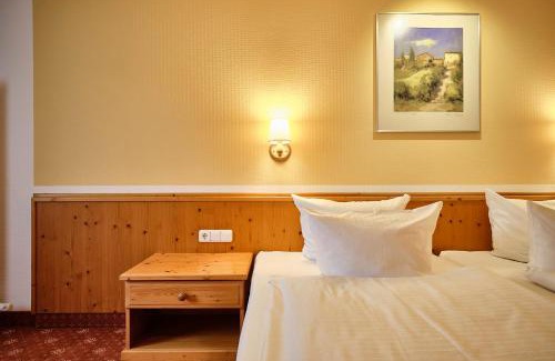 Pfofeld Hotel | Strandhotel Seehof