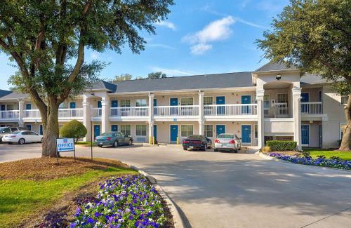 North Richland Hills Hotel | Studio 6-North Richland Hills, TX - Fort Worth