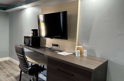 Ellendale Hotel | Studio 6 Suites Memphis, TN – East Memphis