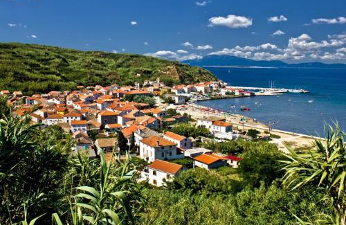 Gornje selo Apartment | Studio Apartment in Susak with Air Conditioning, Wi-Fi (3865-2)
