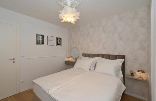 Split Apartment | Studio Apartments Luma