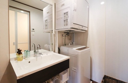 Chatan Apartment | Studio Apt103 American VillageBeach 1min by car/Nakagami-gun Okinawa