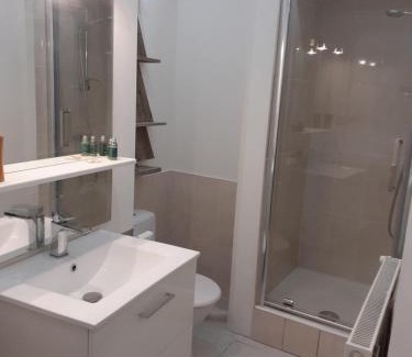 Tence Apartment | Studio en plein centre ville - 2 à 4 personnes