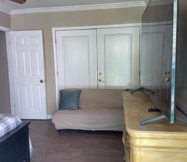 F. Q. Story House | Studio Executive suite Full kitchen private gated yard Arts Roosevelt row ASU convention ctr Downtown Phx