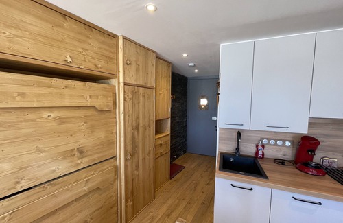 Avoriaz Apartment | Studio furnished tourism 2* center Avoriaz skis to feet 50m children's village