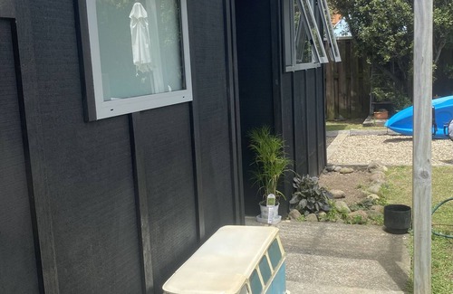 Raglan Apartment | Studio - Handy Location