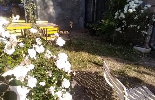 Aups Apartment | Studio indépendant dans Ferme Equestre