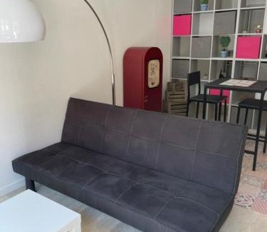 Pont-d'Ain Apartment | Studio PONT D AIN 30 mn CNPE Entirèment équipé