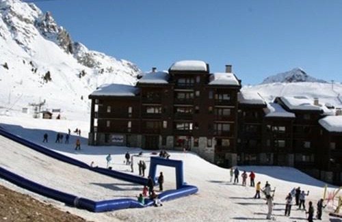 Belle Plagne Apartment | Studio rénové 4/5 pers · Ski aux pieds - FR-1-181-1038