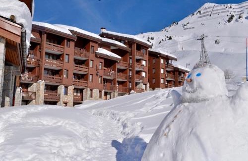 Belle Plagne Apartment | Studio rénové 4/5 pers · Ski aux pieds - FR-1-181-1038