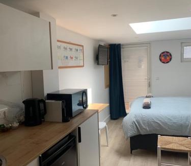 Zandvoort Apartment | Studio South Beach II with free parking